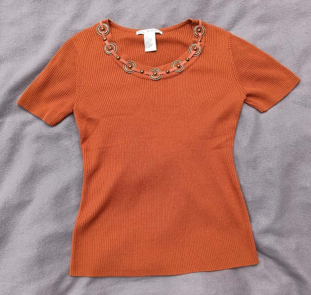 Vintage Requirements Rust Orange Knit Top Large Short Sleeve Embellished Collar